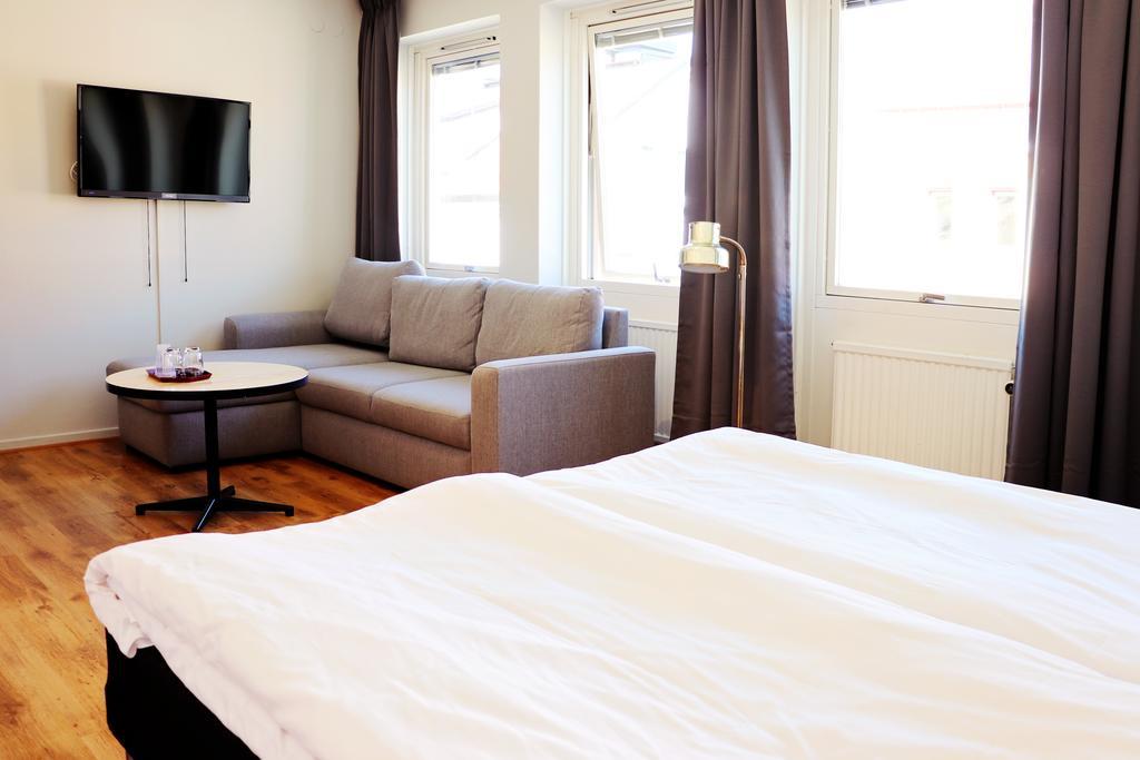 Hotell Kungsljus, Budgethotell Västervik Exterior foto